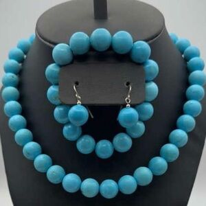 Lee Sands Blue Dyed Howlite Necklace Bracelet & Earring Set‎